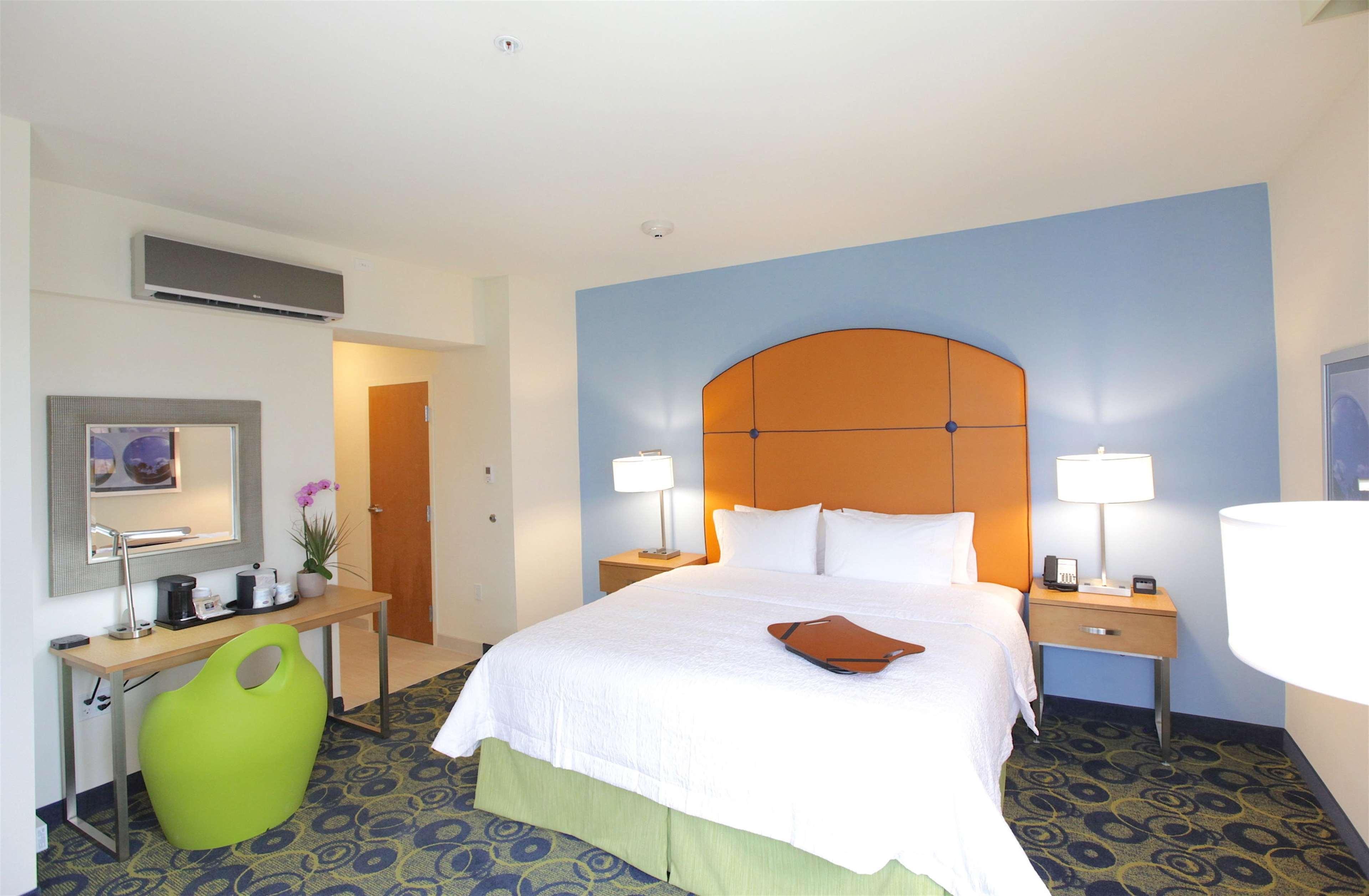 The Claremont Hotel Miami Beach Exterior photo